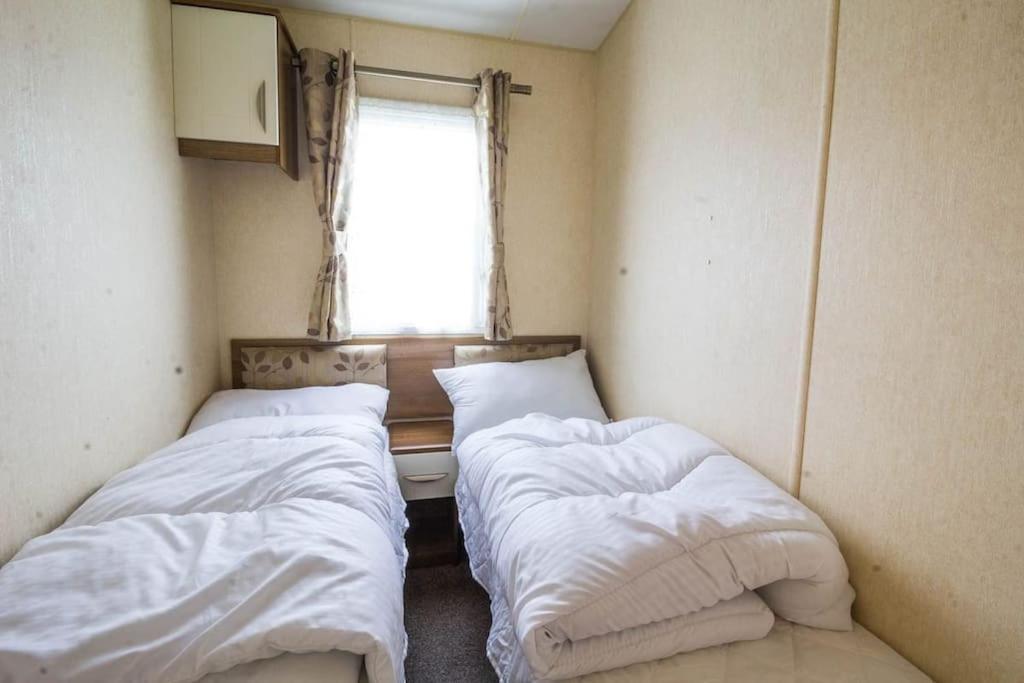 Sunset Drive - Luxury Caravan Apartment Great Yarmouth Exterior foto